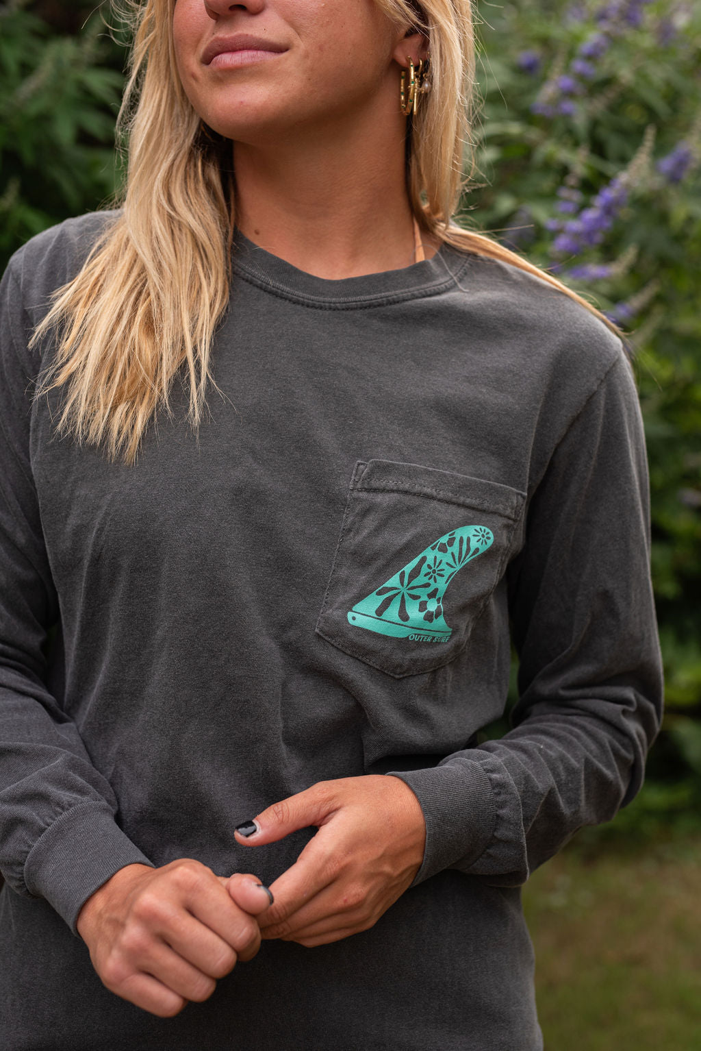 Fin Long Sleeve Pocket Tee