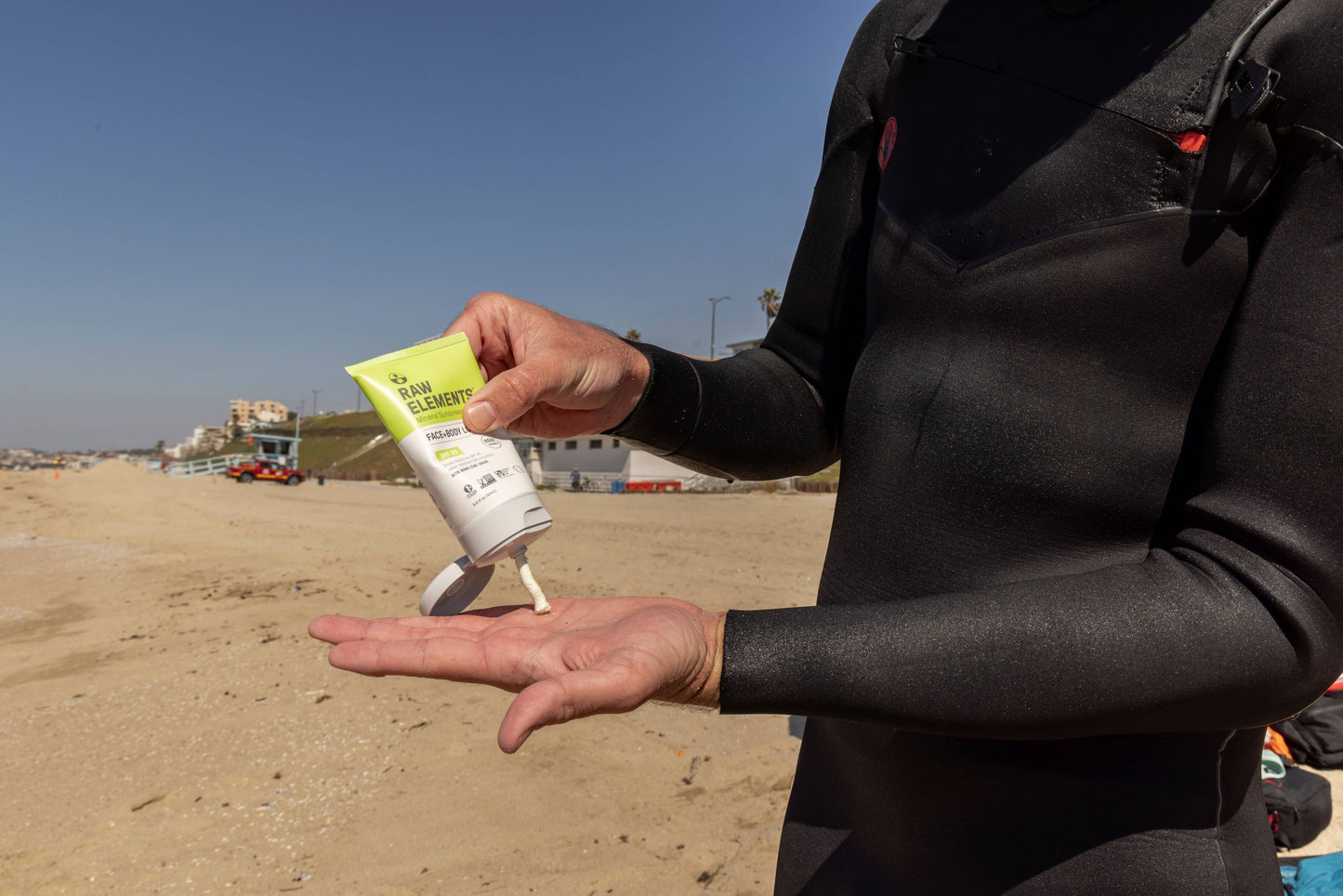 RAW ELEMENTS FACE AND BODY TUBE SPF 30