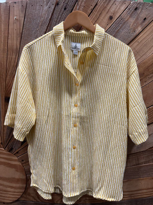 Myrtle Seersucker Button Up
